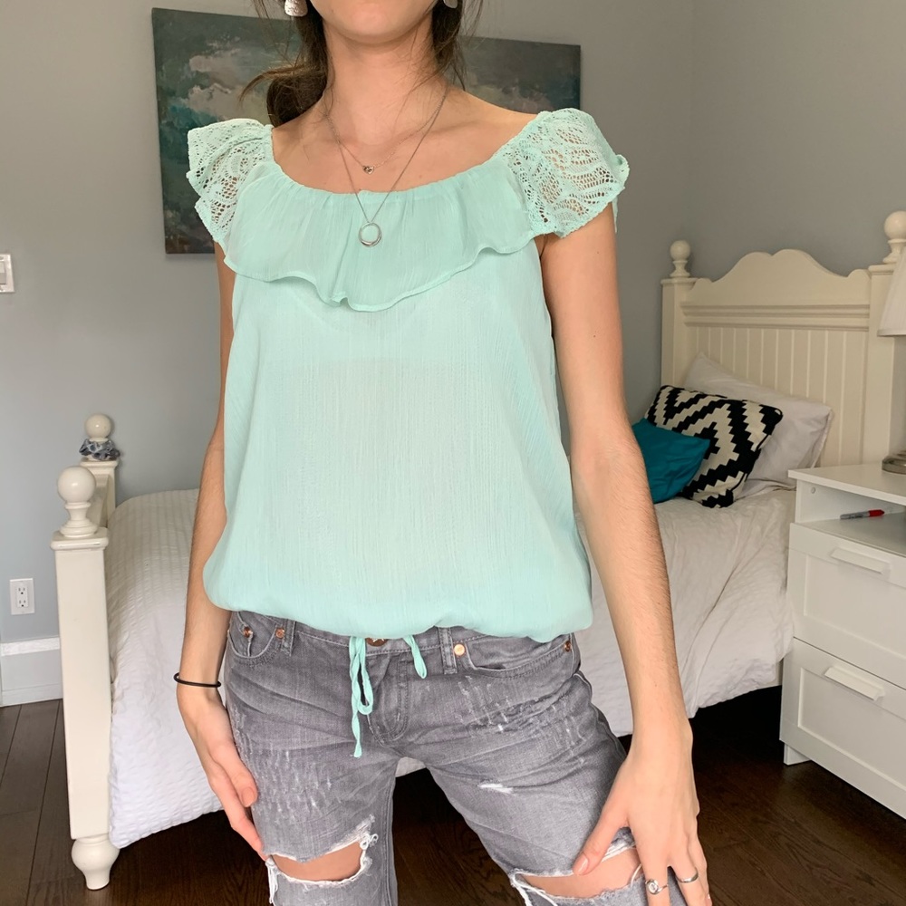 Sleeveless Chiffon Blouse in perfect condition.